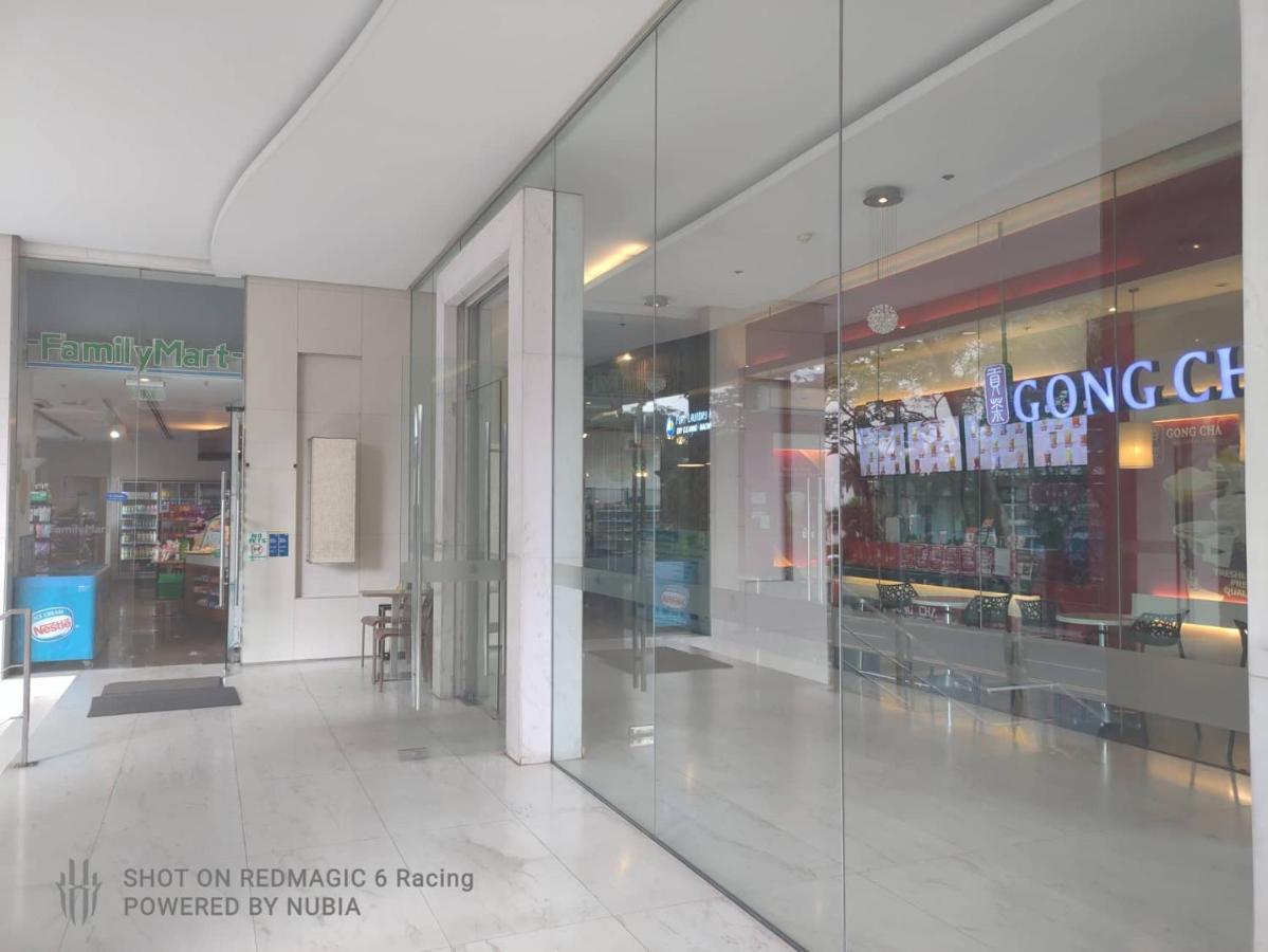 Fort Victoria Condominium Tower C Taguig Exterior photo
